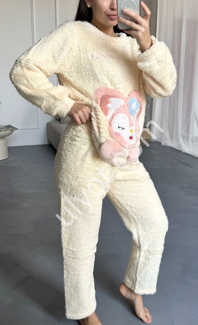 ПІЖАМА (42-48) МАХРА КРЕМ 843