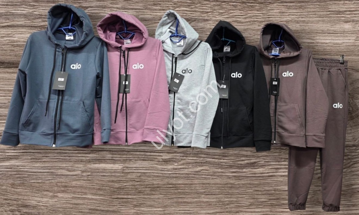 СПОРТИВНЫЙ КОСТЮМ A15 (3-7 ЛЕТ) МАНЖЕТ КОРИЧНЕВЫЙ 