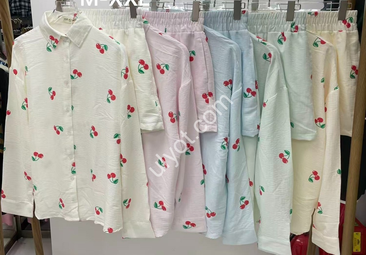 КОСТЮМ (44-50) РОЖОВИЙ TWO-S210