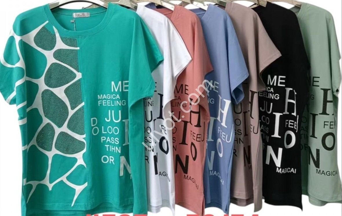 ФУТБОЛКА (ONE SIZE 52-54) СТРАЗЫ МИКС 393