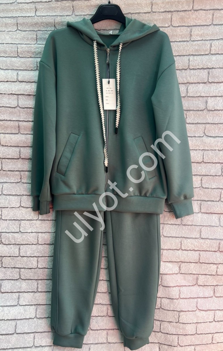 КОСТЮМ (42-56) МАНЖЕТ ЗЕЛЕНИЙ 032