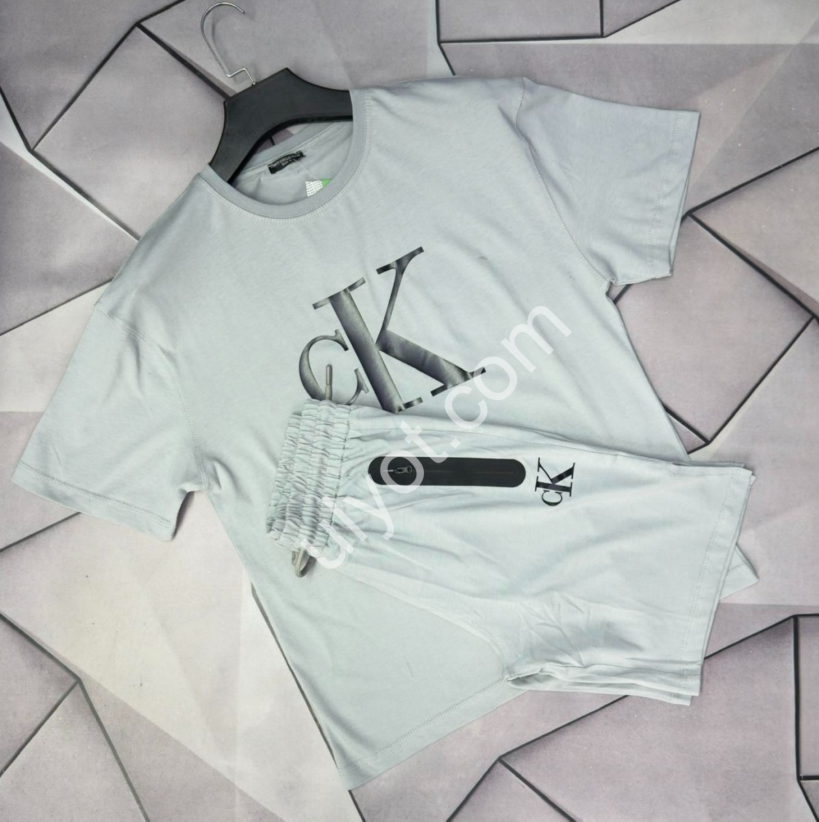 КОСТЮМ C22 (S-2XL) СВ.СЕРЫЙ 