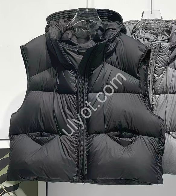 ЖИЛЕТКА (M-3XL) ЧОРНИЙ