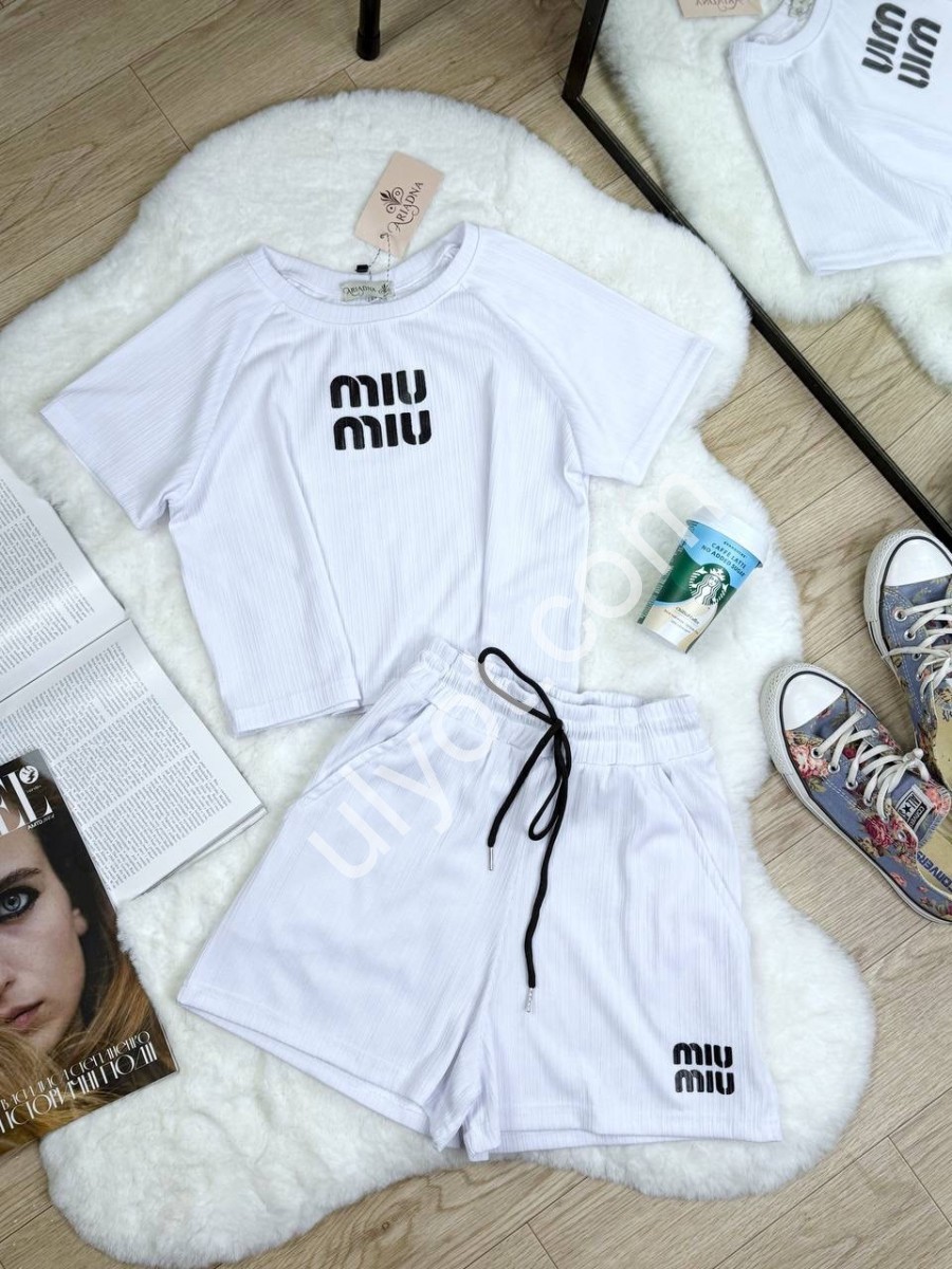 КОСТЮМ MIU40(42-48) БЕЛЫЙ 4214