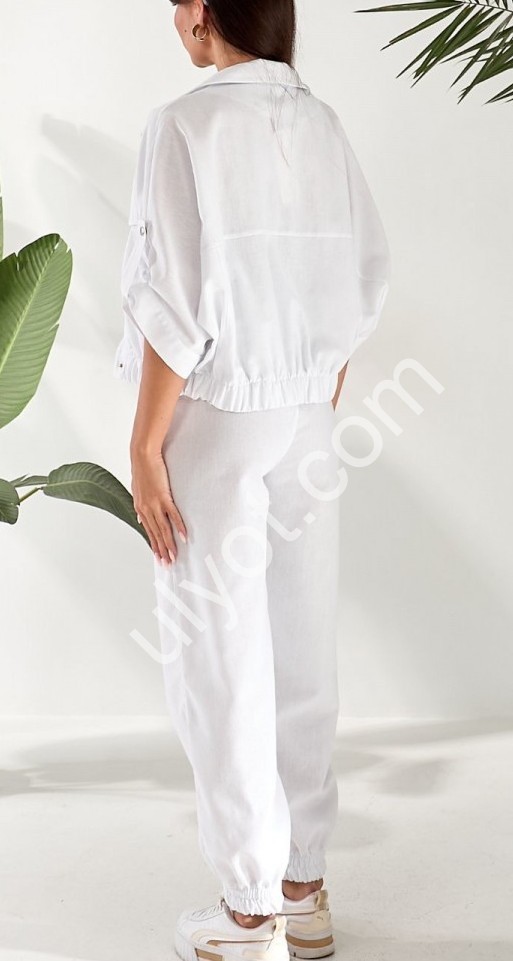 КОСТЮМ (42-52) БЕЛЫЙ 2518