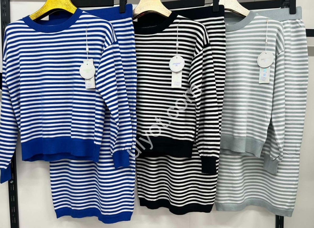 КОСТЮМ (ONE SIZE 46-48) СВ.СІРИЙ+БІЛИЙ 11663