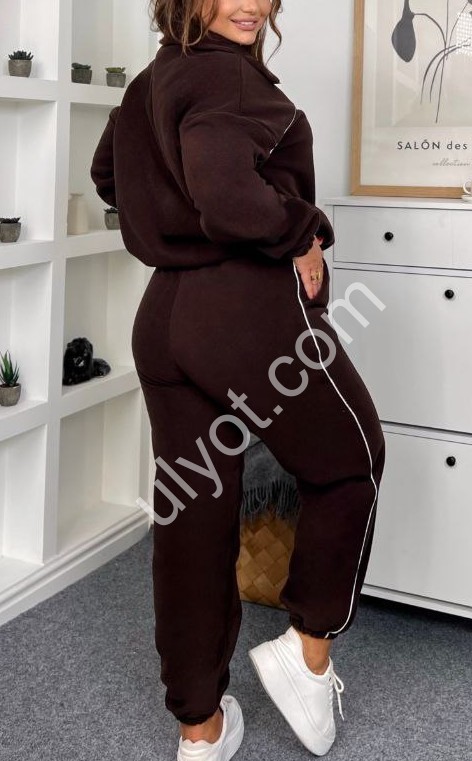 КОСТЮМ (50-56) МАНЖЕТ ШОКОЛАД 5425
