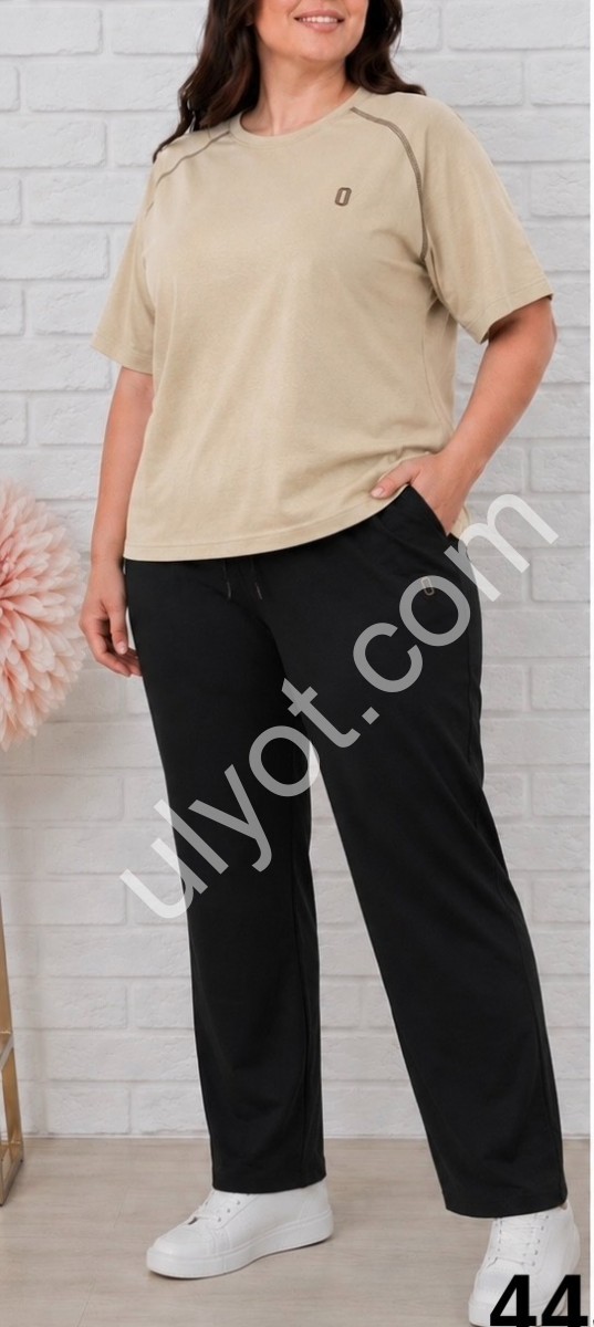 КОСТЮМ (XL-5XL) БЕЖ+ЧЕРНЫЙ 4431