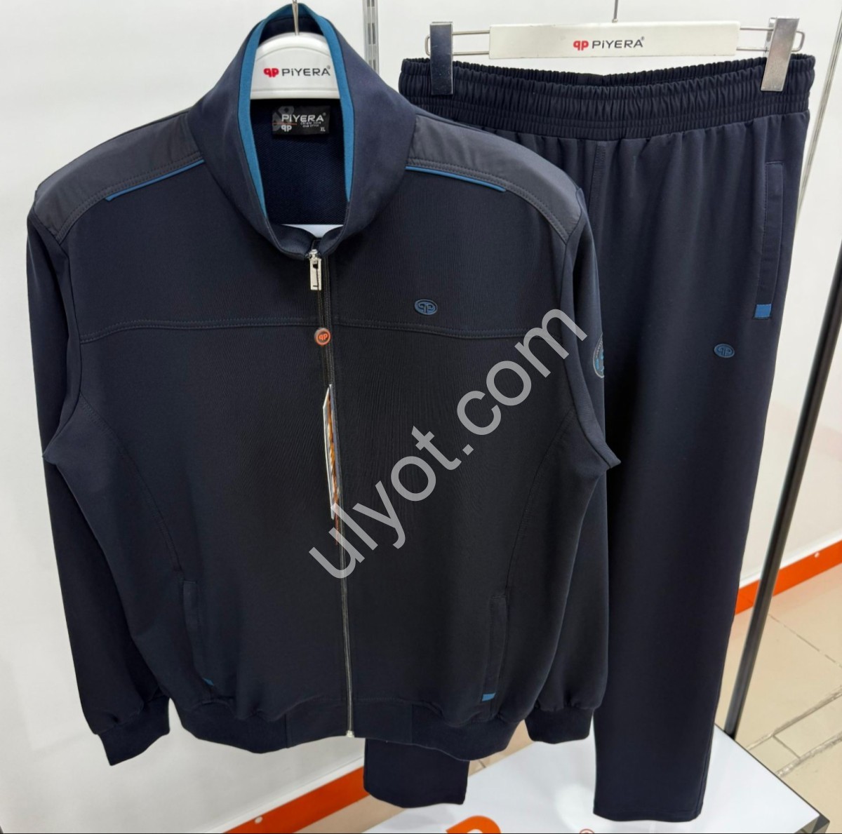 CПОРТ.КОСТЮМ ПИЕРА (XL-3XL) ПРЯМОЙ Т.СИНИЙ 7937