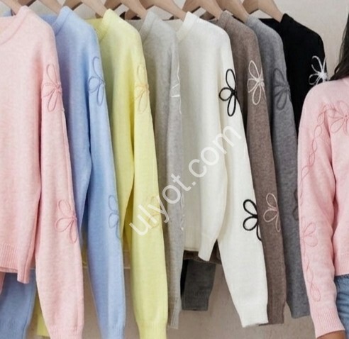 СВИТЕР (ONE SIZE 46-50) МИКС LC761