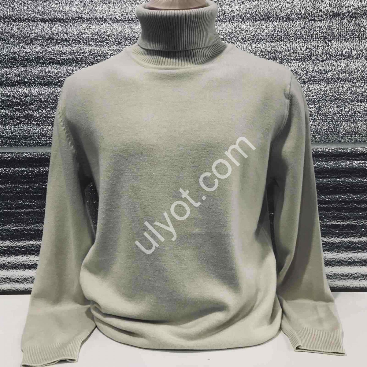 СВИТЕР M.J (M-2XL) СВ.БЕЖ 821