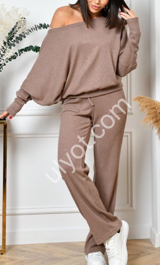 КОСТЮМ (42-52) МОККО 8059