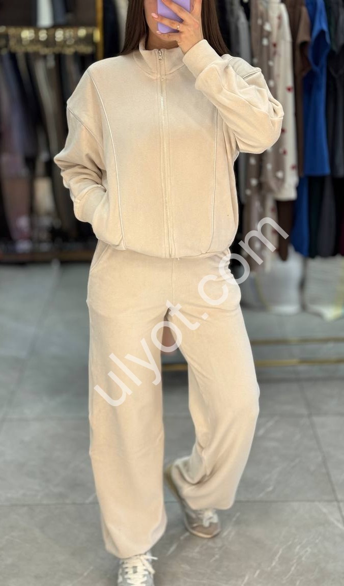 КОСТЮМ (42-52) ФЛИС БЕЖ 1683