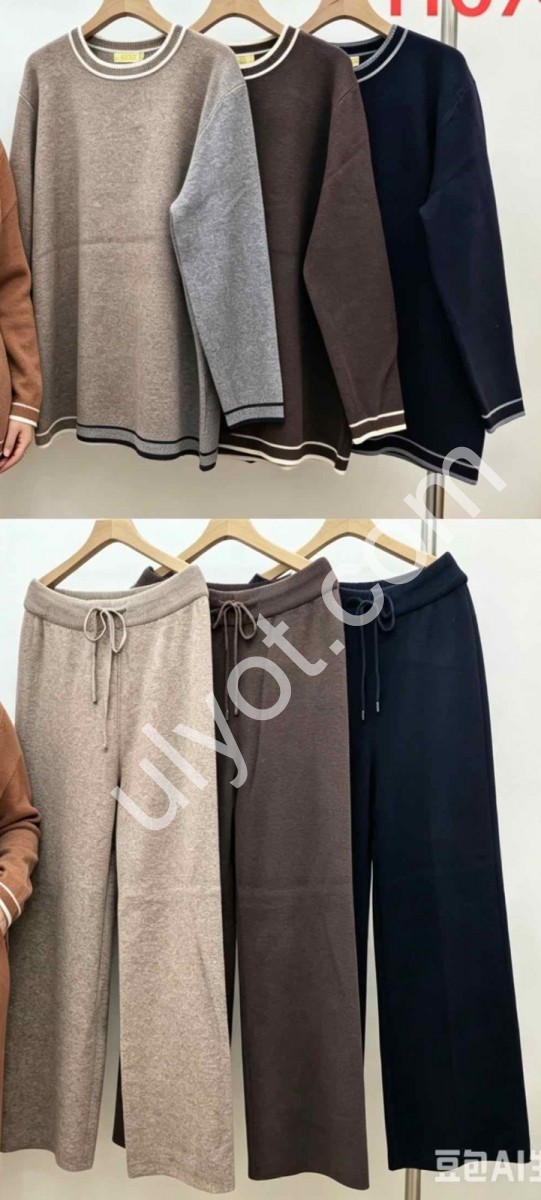 КОСТЮМ (ONE SIZE 48-52) МІКС 1107