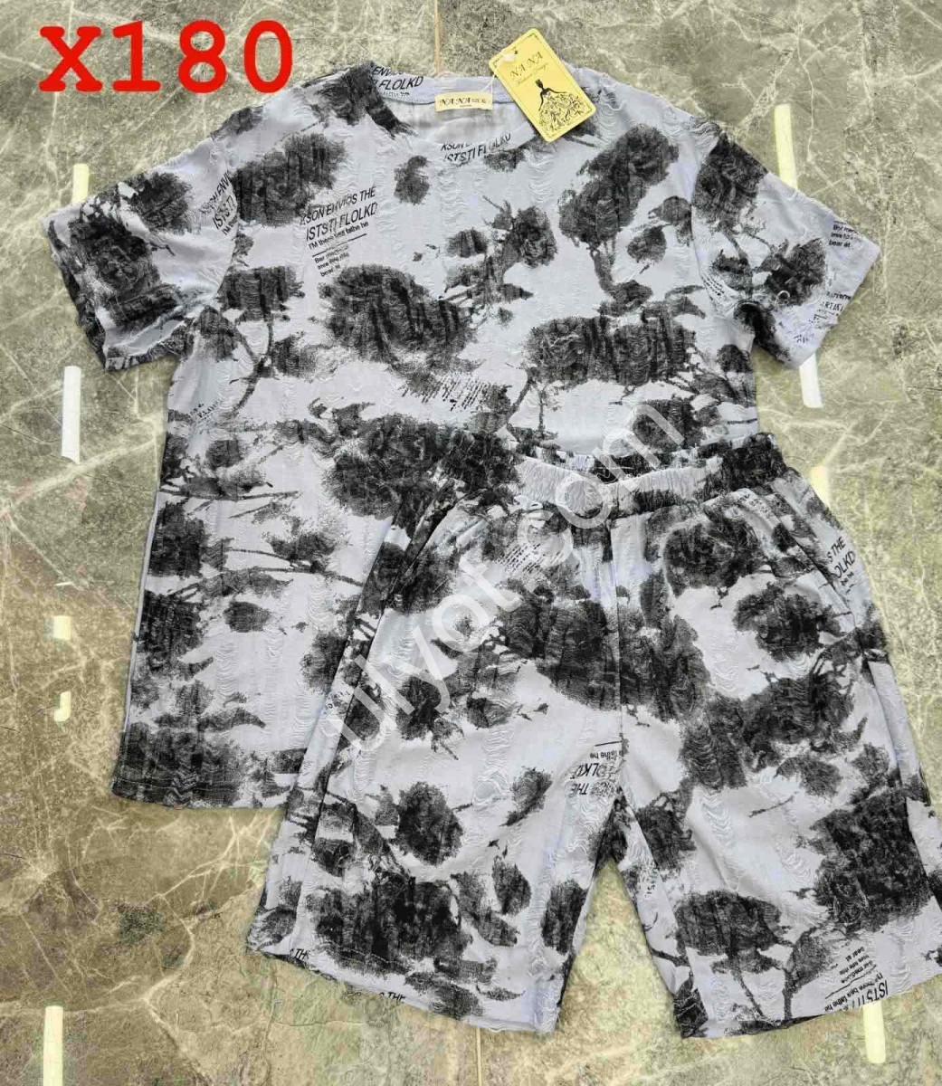 КОСТЮМ (42-48) СВ.СЕРЫЙ+ЧЕРНЫЙ 180