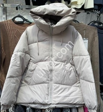 КУРТКА (M-2XL) МОЛОКО K060