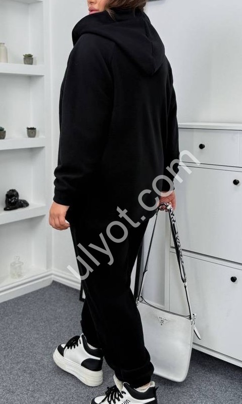 КОСТЮМ ТРІЙКА (50-62) ФЛІС МАНЖЕТ ЧОРНИЙ 218