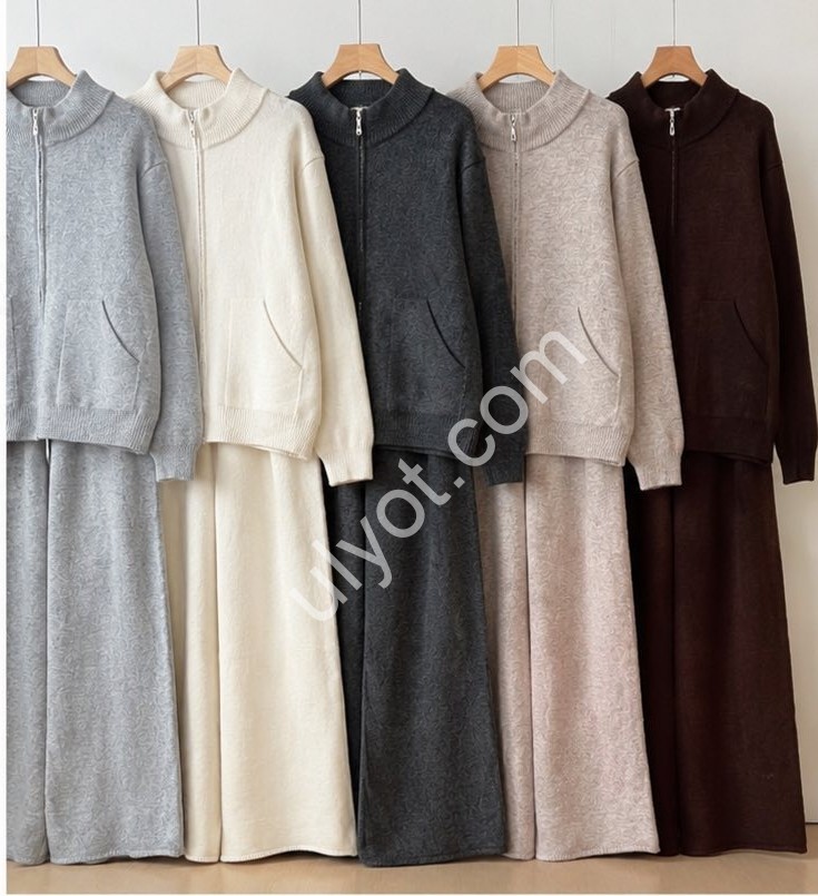 КОСТЮМ (ONE SIZE ) БЕЖ DM-6
