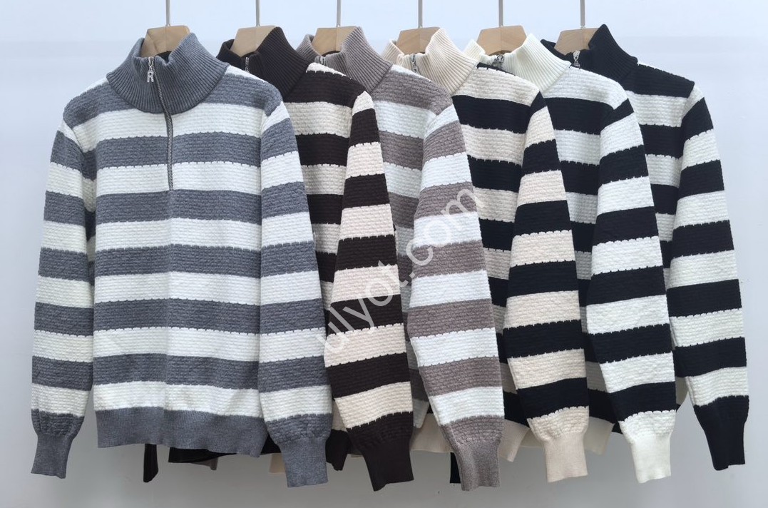 СВИТЕР (ONE SIZE 50-54) МИКС 1030