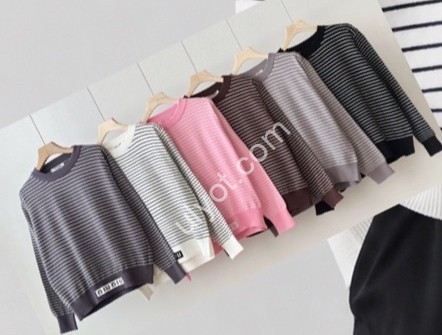 СВИТЕР (ONE SIZE 52-54) МИКС Y-601