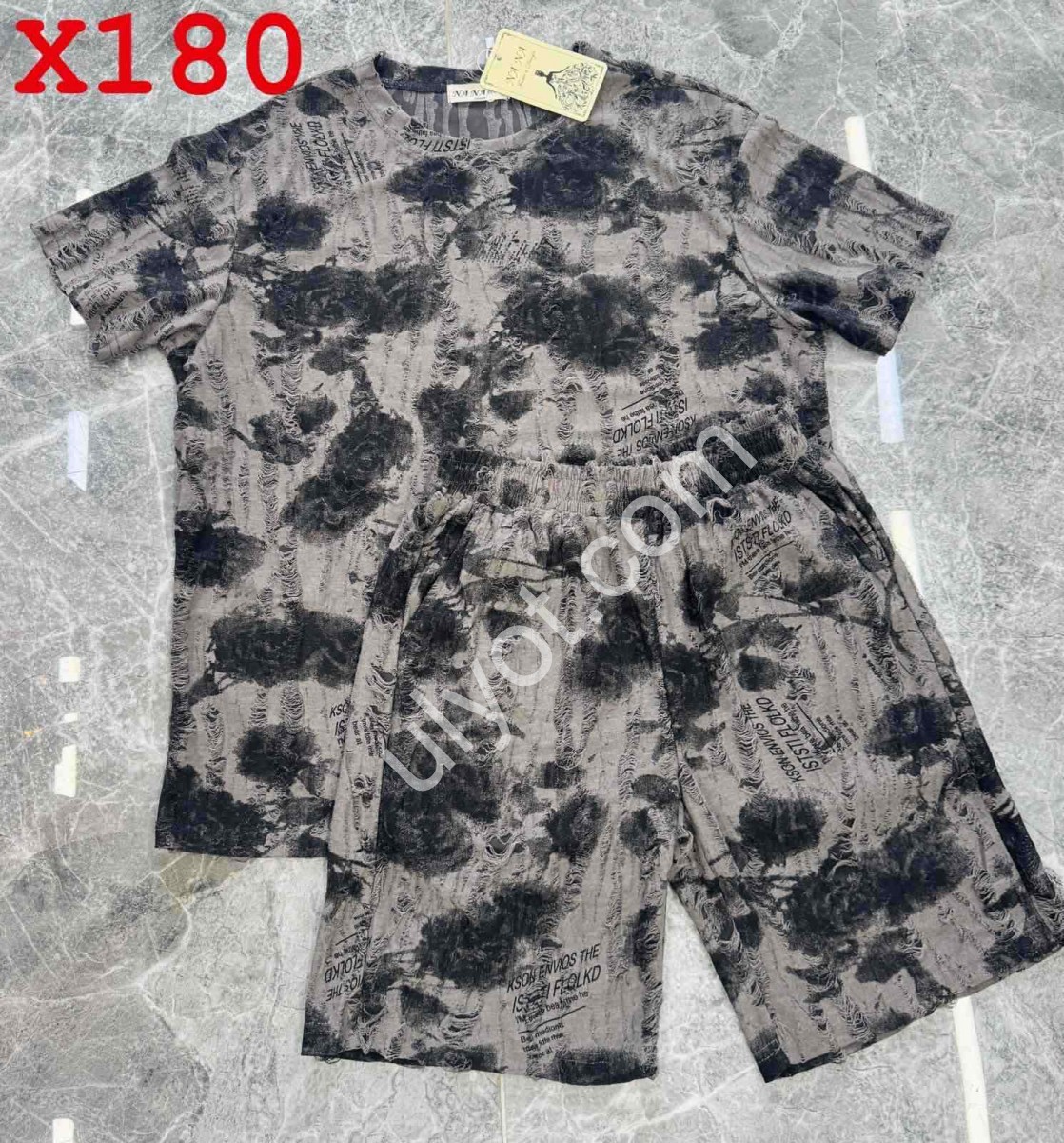 КОСТЮМ (42-48) СЕРЫЙ+ЧЕРНЫЙ 180