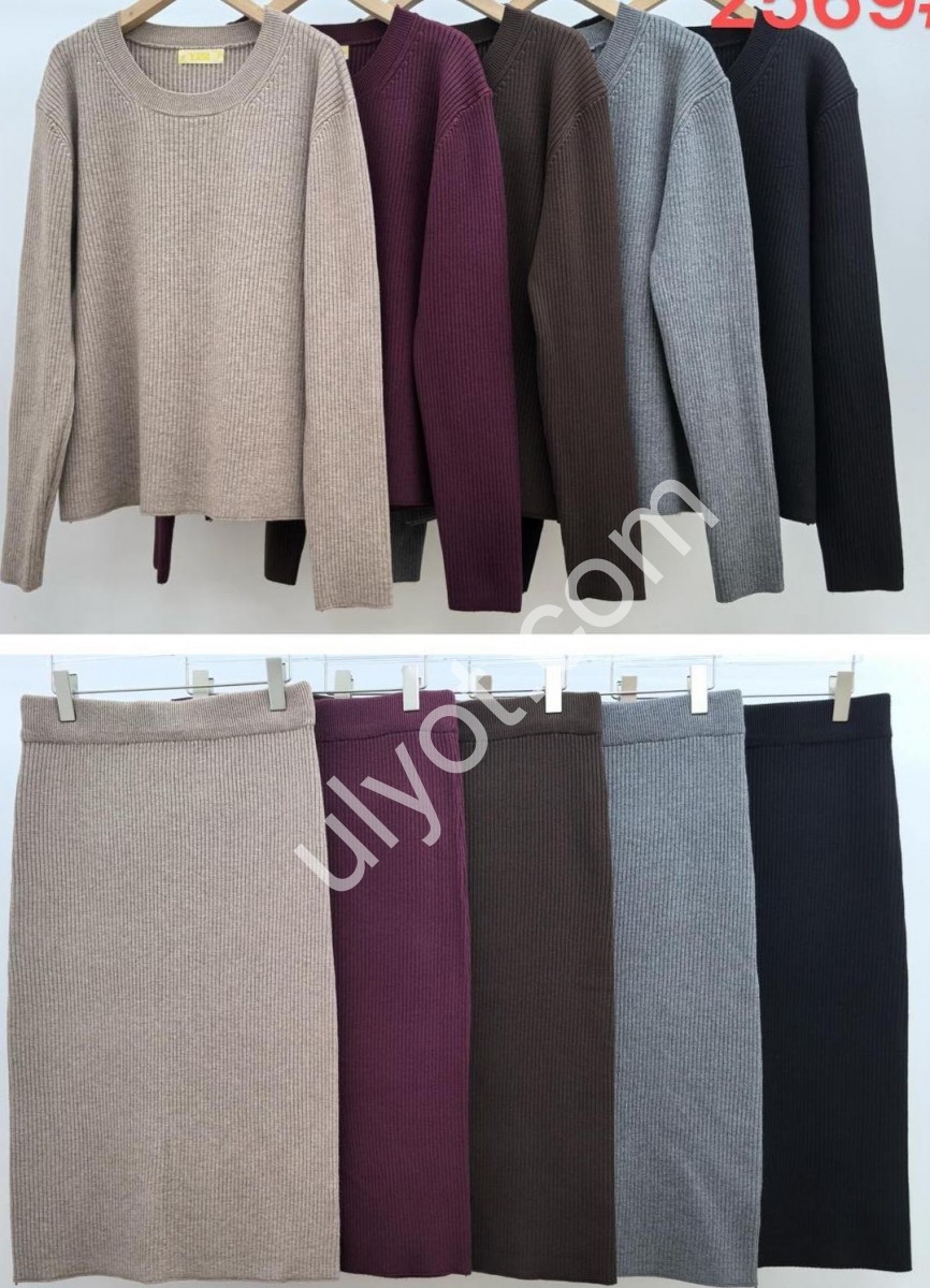КОСТЮМ (ONE SIZE 48-52) МІКС 2569