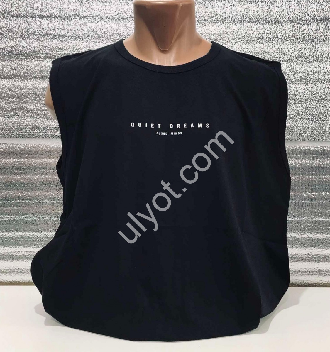 МАЙКА QUIET DREAMS (3XL-6XL) ЧЕРНЫЙ 