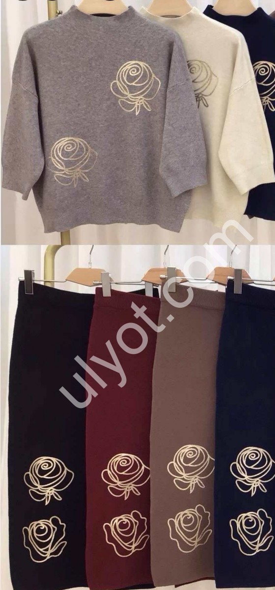КОСТЮМ (ONE SIZE 48-52) МІКС 3078