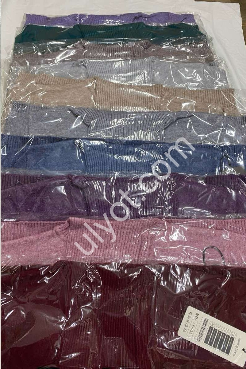 СВІТЕР (ONE SIZE 52-54) МІКС AF-939