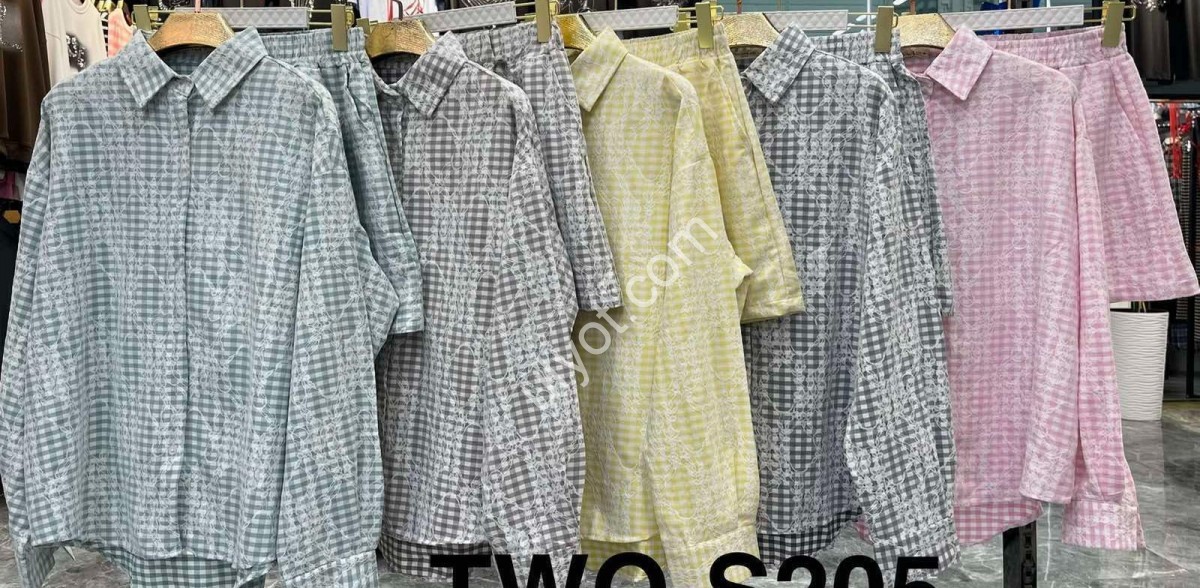 КОСТЮМ (44-50) РОЖОВИЙ TWO-S205