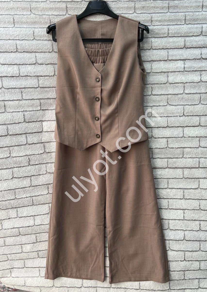 КОСТЮМ (42-48) МОККО 029