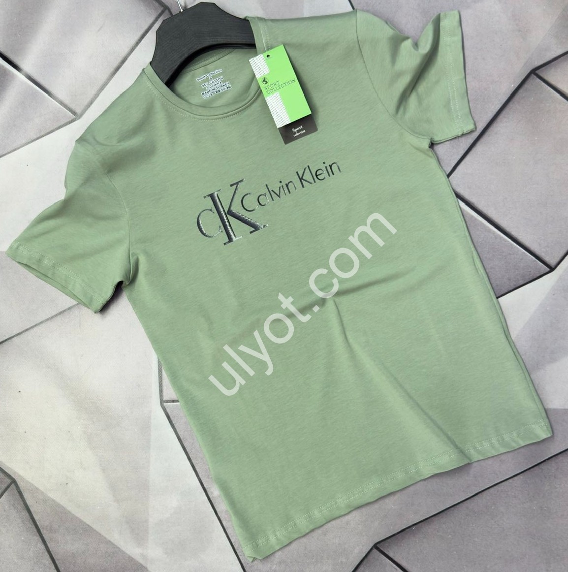 ФУТБОЛКА C22 (S-2XL) ФІСТАШКА