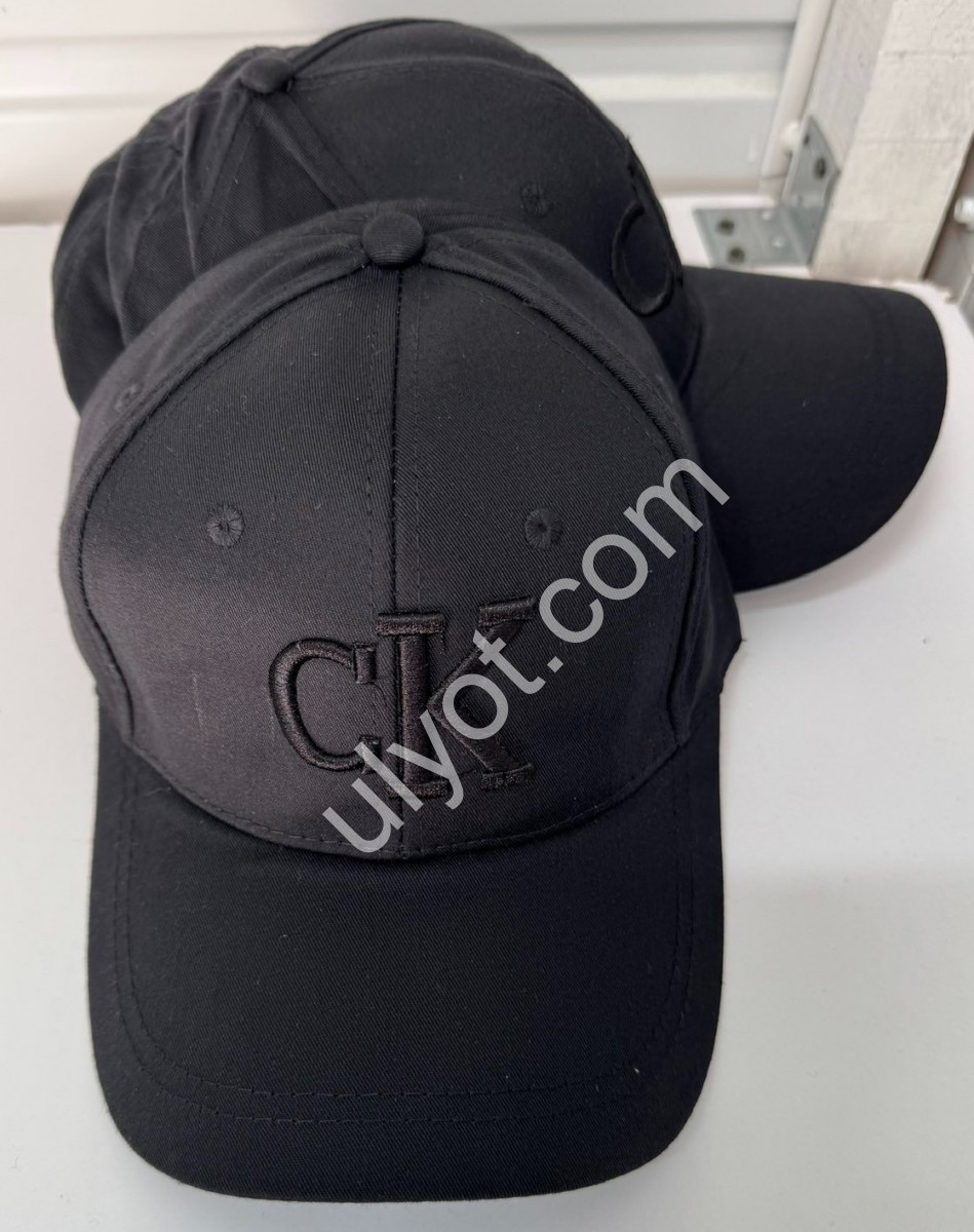 КЕПКА (ONE SIZE 58) ЧОРНИЙ D4