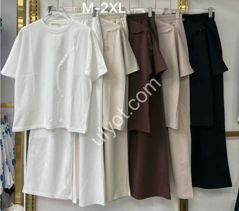 КОСТЮМ (50-56) ПРЯМИЙ БІЛИЙ WY111