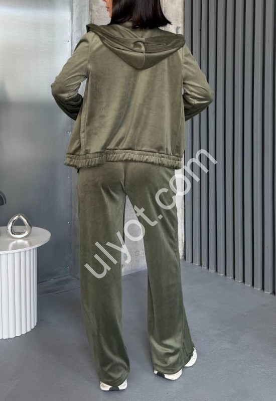 КОСТЮМ (42-52) ПРЯМИЙ ОЛИВКА 820