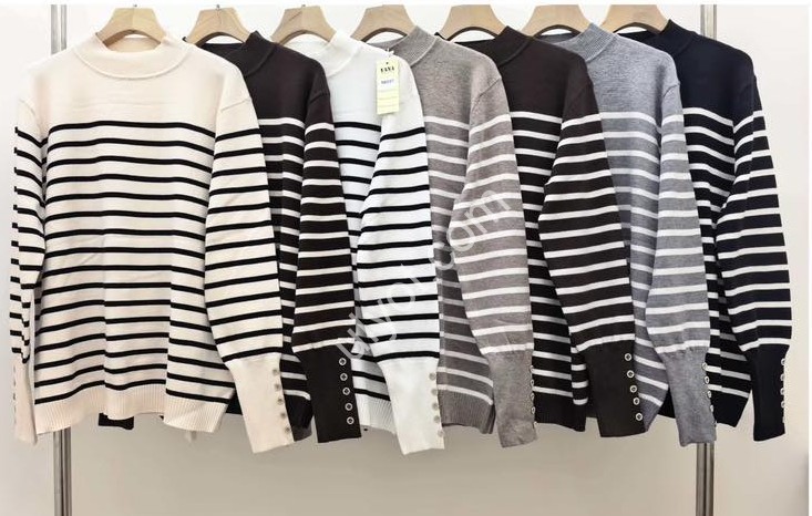 СВІТЕР (ONE SIZE 50-54) МІКС 1031