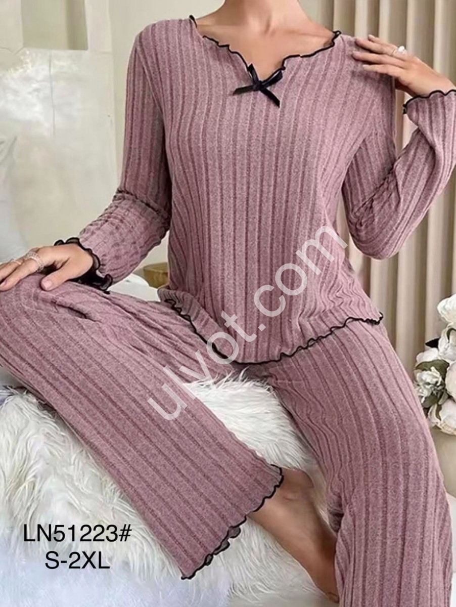 ПІЖАМА (44-52) МОККО LN51223