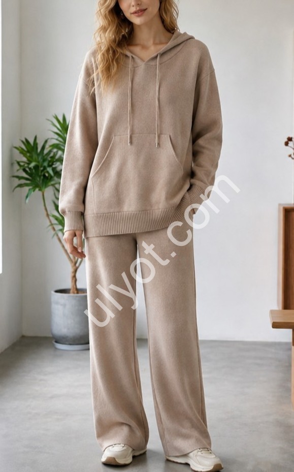 КОСТЮМ (ONE SIZE ) ФЛИС МОЛОЧНЫЙ DM-7