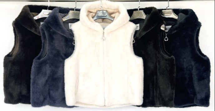 ЖИЛЕТКА (M-XL) МЕХ ЧЕРНЫЙ 99017