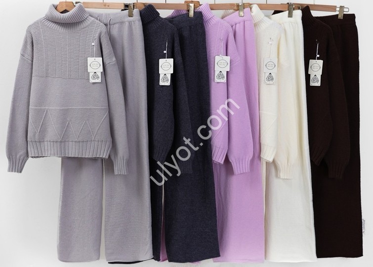 КОСТЮМ (ONE SIZE) МІКС 245