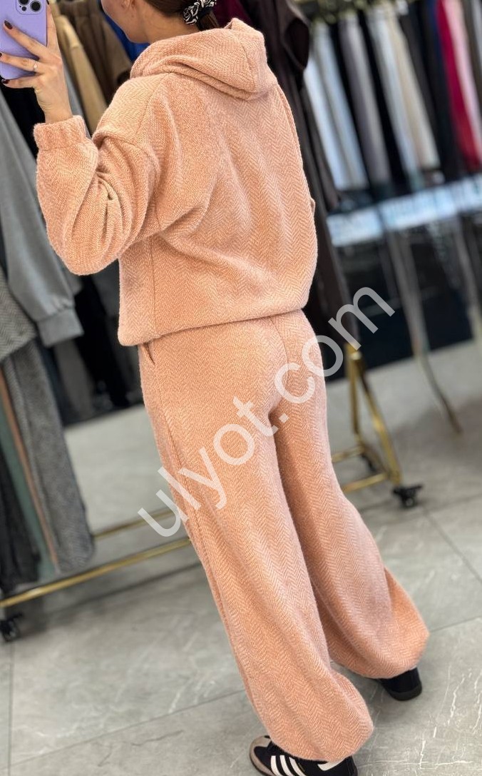 КОСТЮМ (42-48) АЛЬПАКА ПЕРСИК 3122