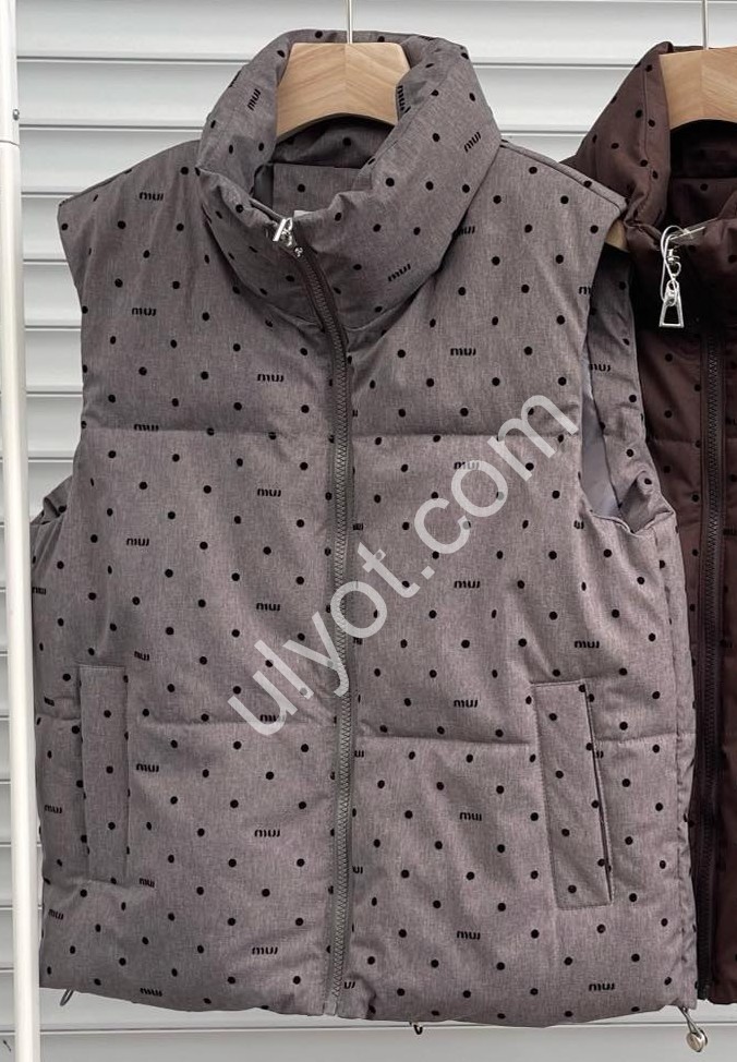 ЖИЛЕТКА (M-2XL) ЧЕРНЫЙ 8858