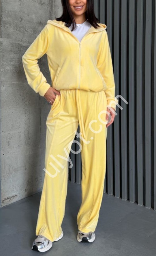 КОСТЮМ (42-52) ПРЯМИЙ ЛИМОННИЙ 820
