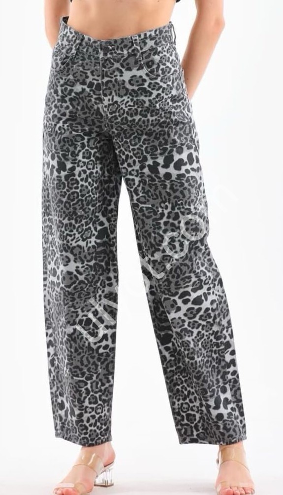 ДЖИНСЫ REAL FOCUS (25-27) ЛЕО 1641-81