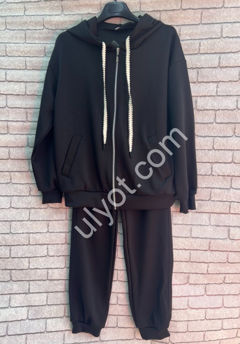 КОСТЮМ (42-56) МАНЖЕТ ЧОРНИЙ 032