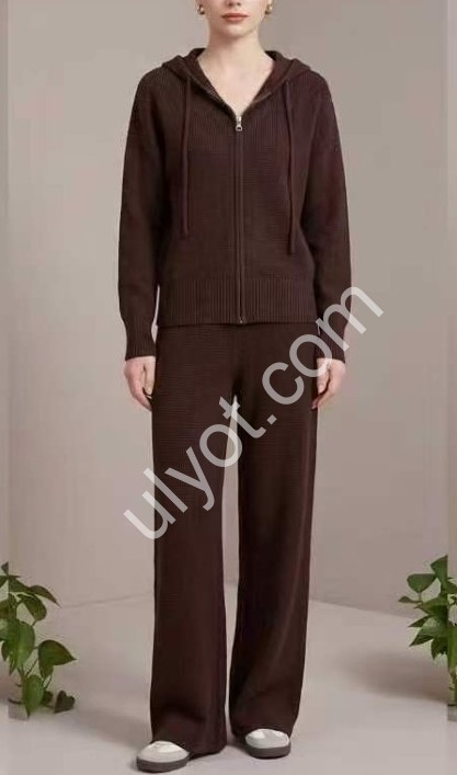 КОСТЮМ (ONE SIZE 48-52) ШОКОЛАД 5056