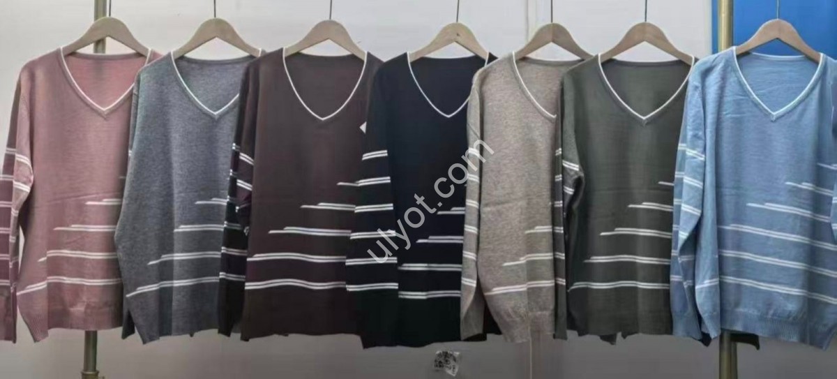 СВІТЕР (ONE SIZE 46-52) МІКС 26137