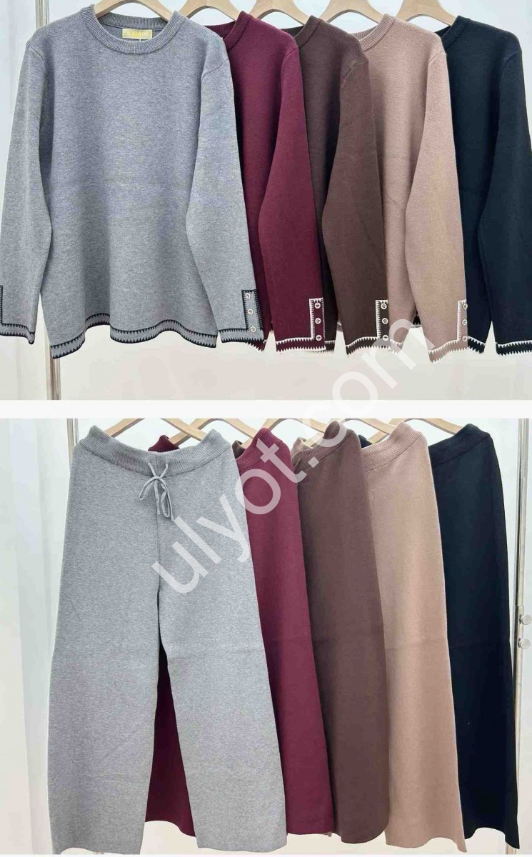 КОСТЮМ (ONE SIZE 48-52) МІКС 2567
