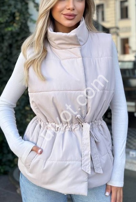 ЖИЛЕТКА (42-52) СВ.БЕЖ 01046