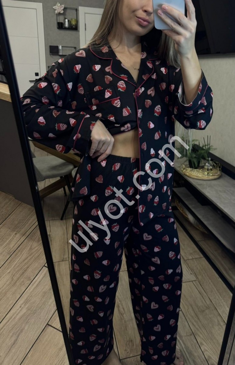 ДОМ.КОМПЛЕКТ (42-50) КЛУБНИКА ЧЕРНЫЙ 12